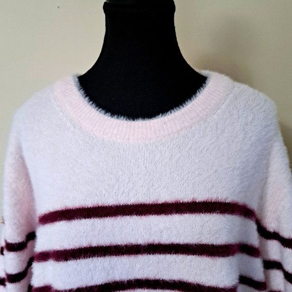 Bleu Gray Eyelash Sweater Women's XL Pink Striped Cozy Crewneck Top - Picture 14 of 14